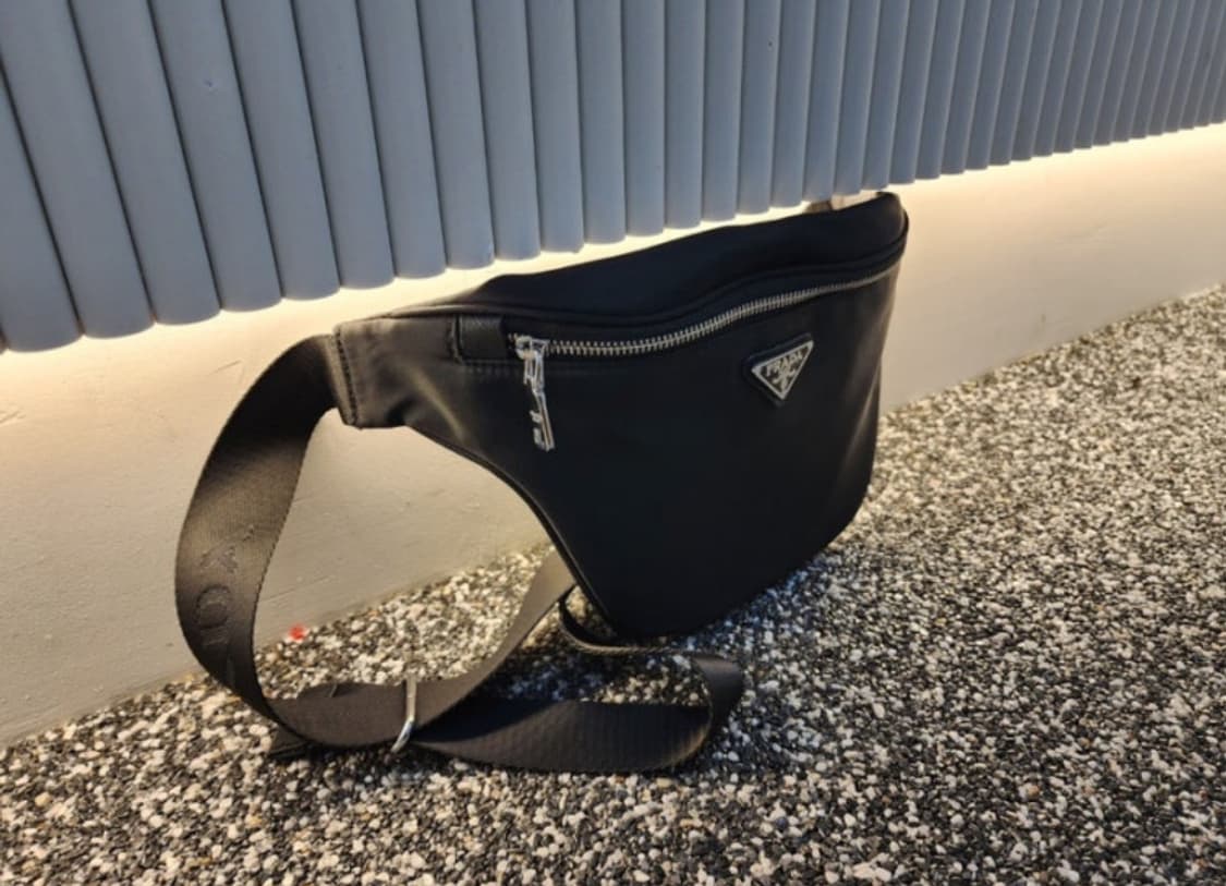 프라다뷰티  힙색 벨트백 상품이미지8