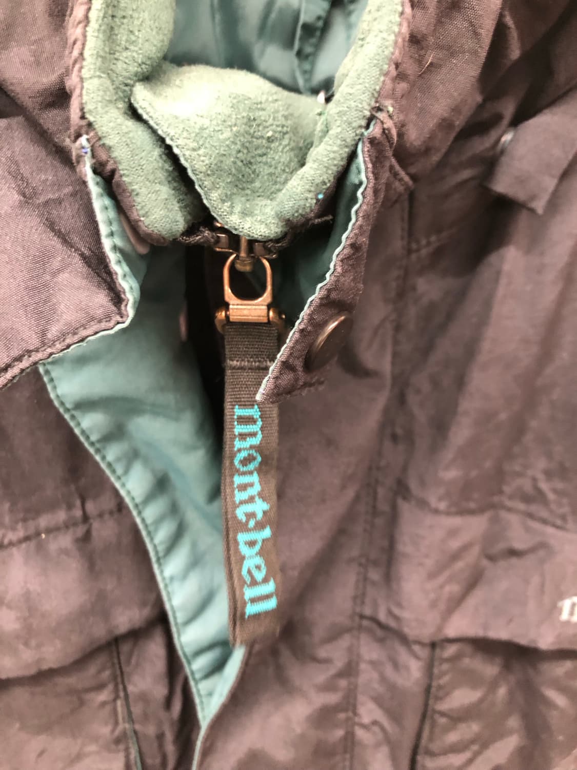 몽벨 패딩 블랙 상품이미지3