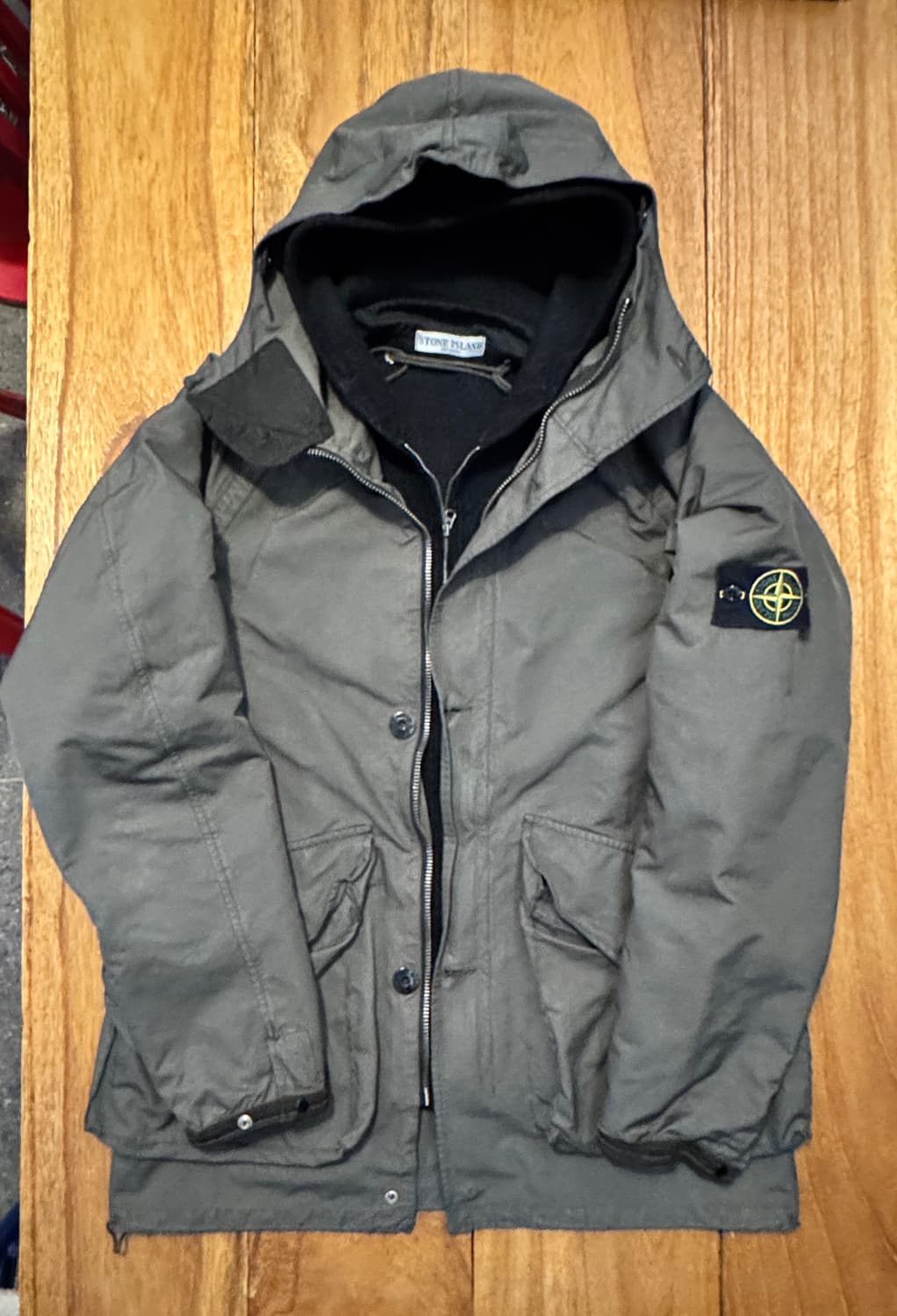 STONE ISLAND 스톤아일랜드 상품이미지1