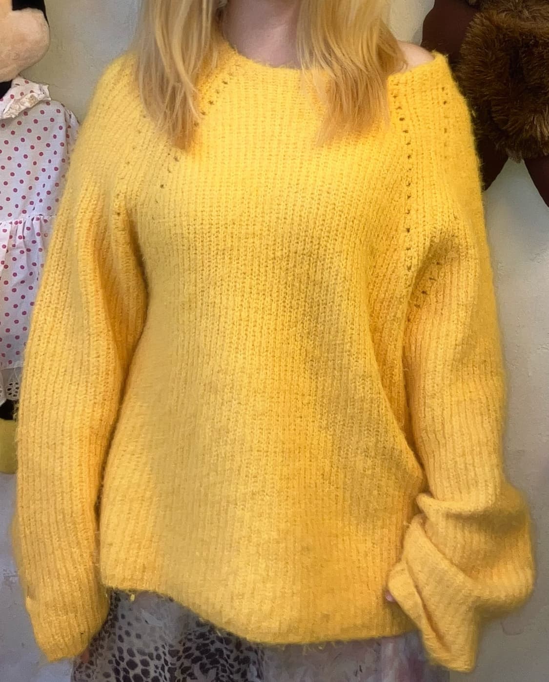 jpn 딥레몬 보트넥 스웨터 상품이미지1