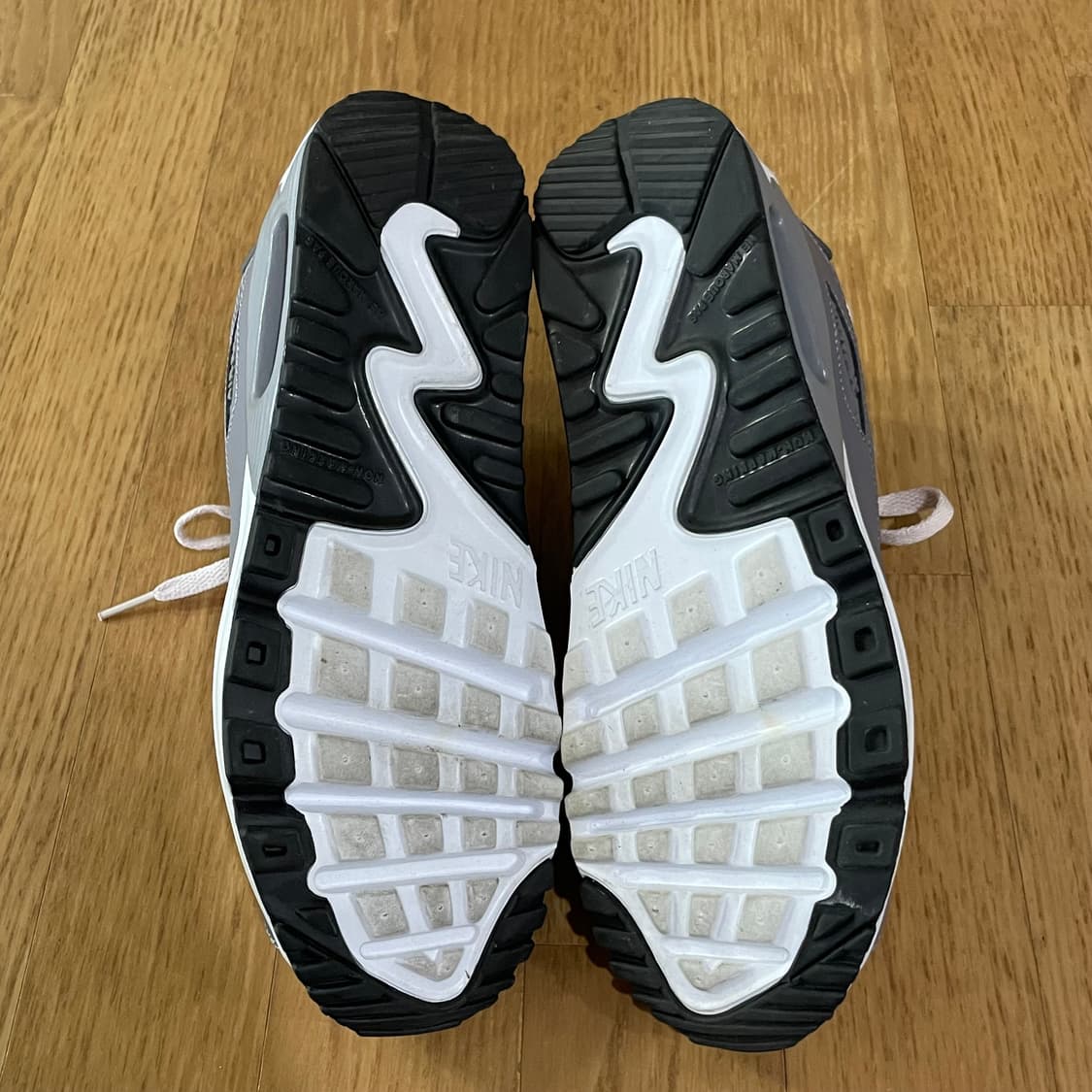 나이키 에어맥스90 핑크 그레이 250 상품이미지8