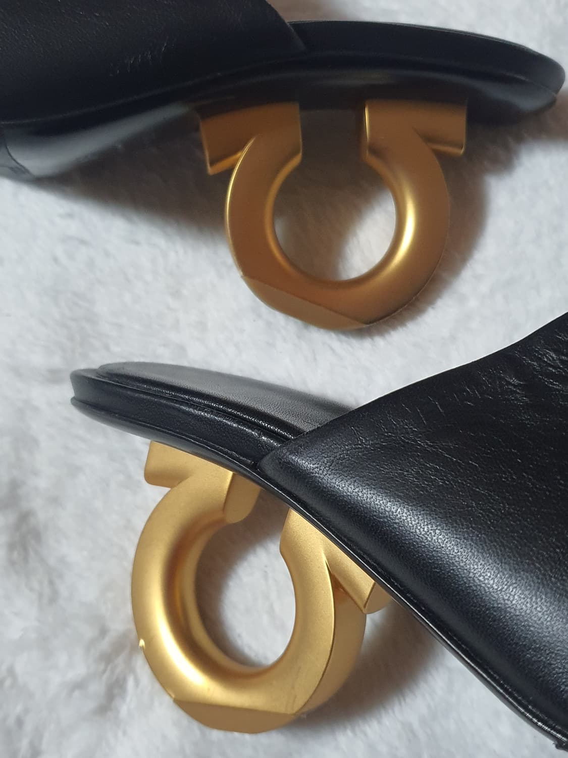 페라가모 FERRAGAMO 뮬.샌들 225 상품이미지4