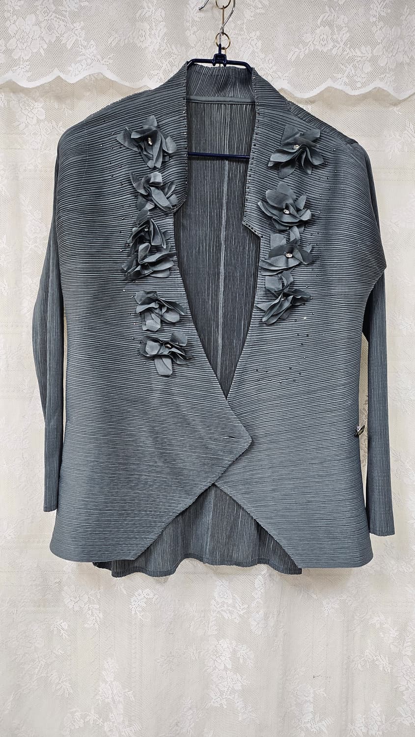 플리츠 꽃무늬 장식 셔츠 상품이미지2