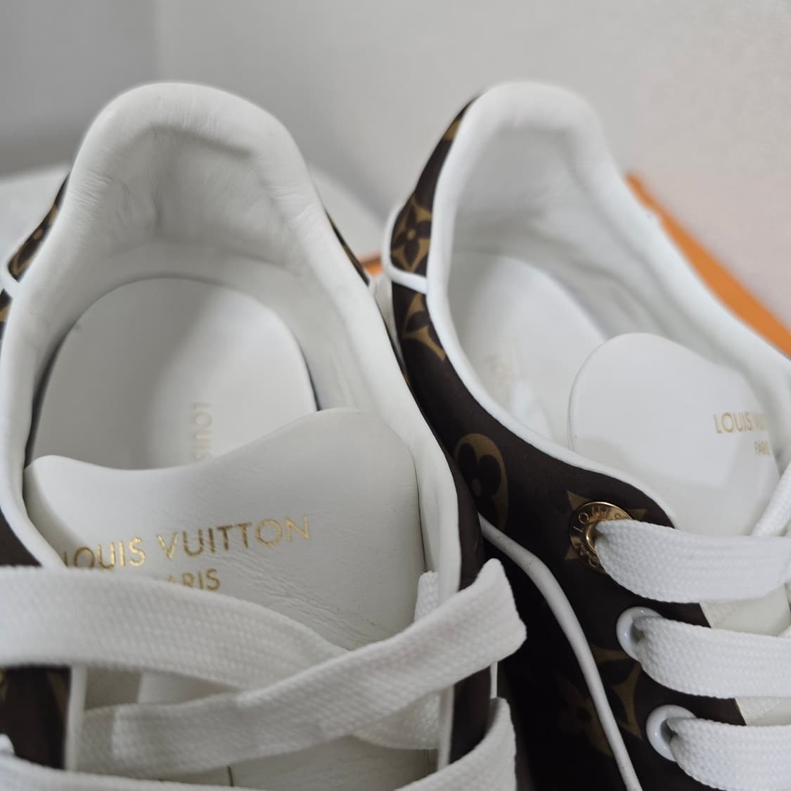 루이비통 타임 아웃 스니커즈 신발 39사이즈 250 255 판매 상품이미지7