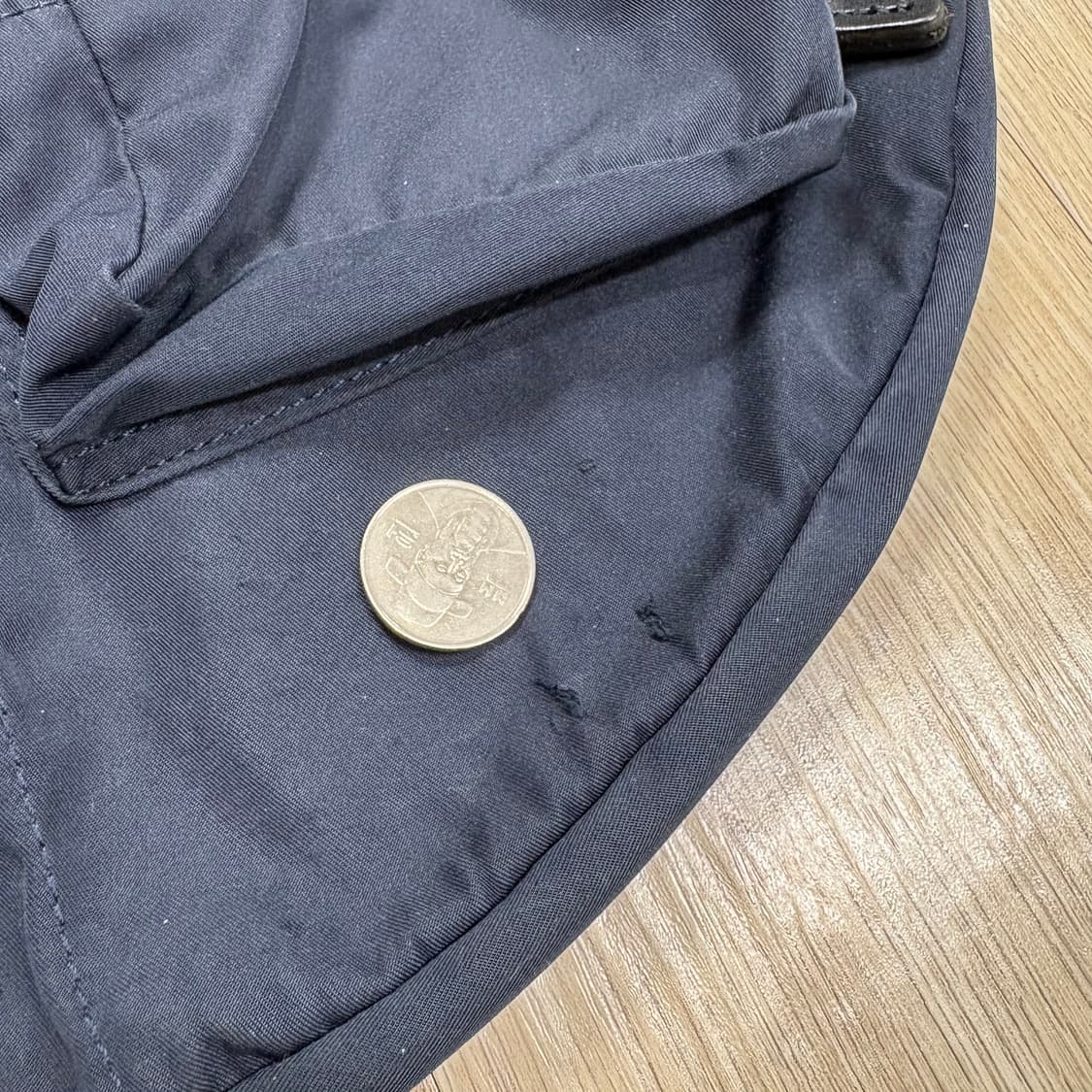 아미아칼바 바디백 네이비 상품이미지8