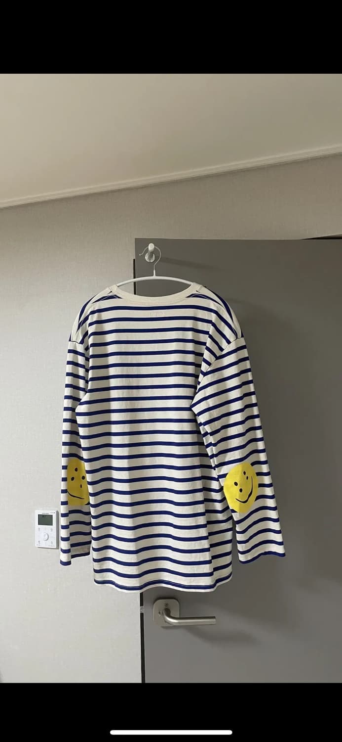 캐피탈 스마일 스트라이프 티셔츠 상품이미지2