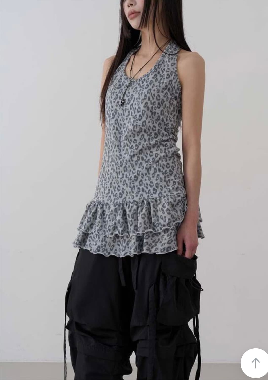 로웨어 레오파드 홀터 프릴 나시 상품이미지1