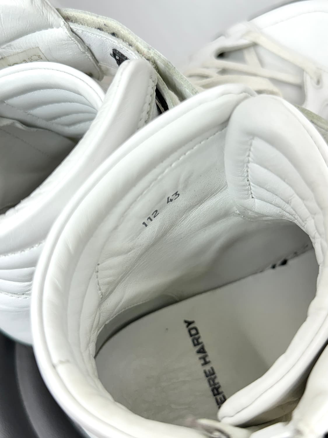 Pierre Hardy Leather High-Top Sneakers 상품이미지10