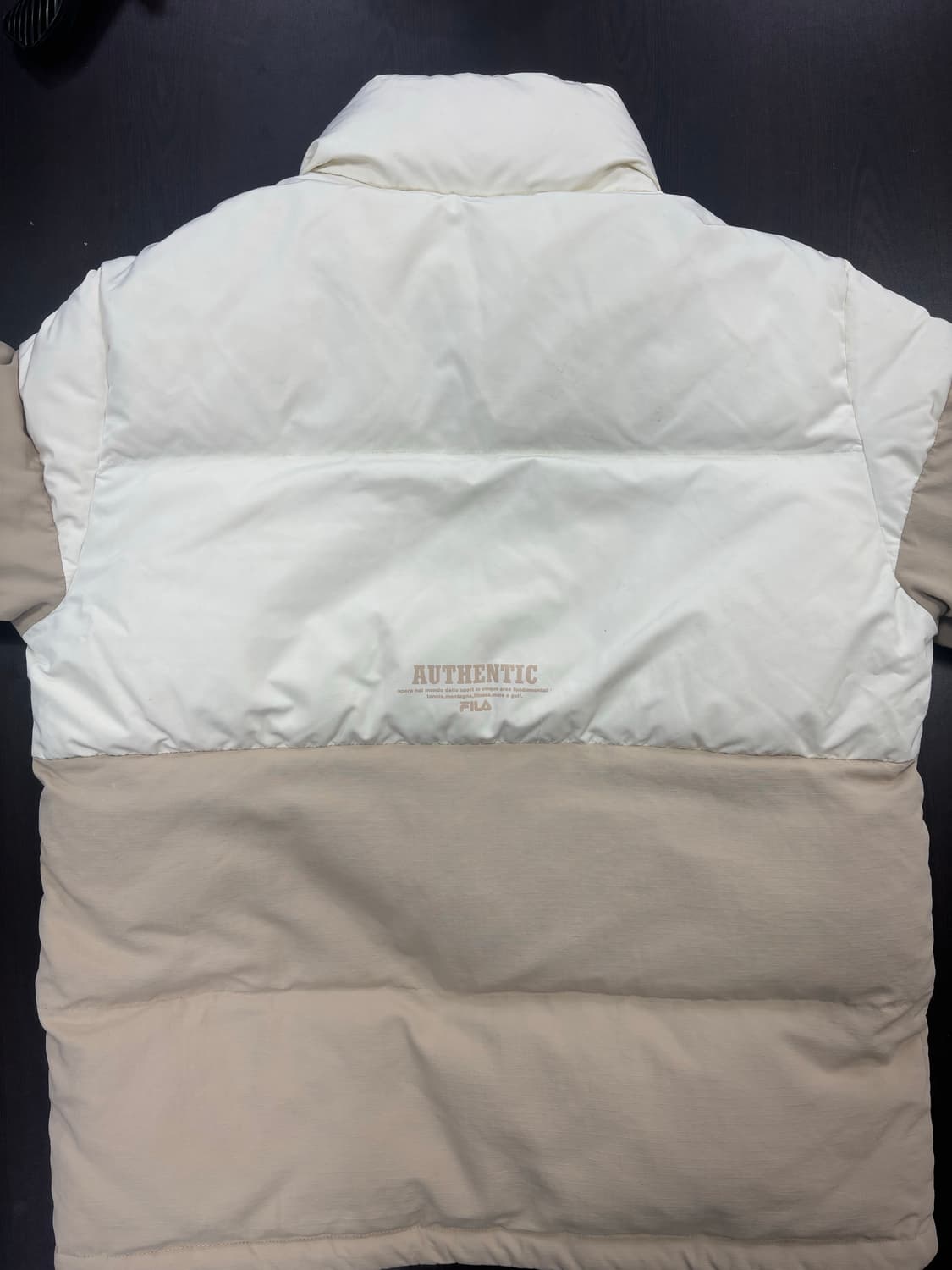 휠라 FILA 패딩 화이트/베이지 상품이미지8