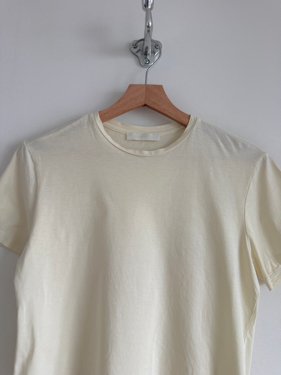 아모멘토(AMOMENTO) 코튼 반팔 티셔츠(얇은 소재감) 상품이미지2