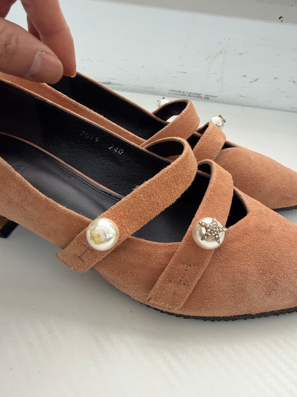 정품) 랑방 한섬 스웨이드 펄 장식 플랫 구두 240 상품이미지4