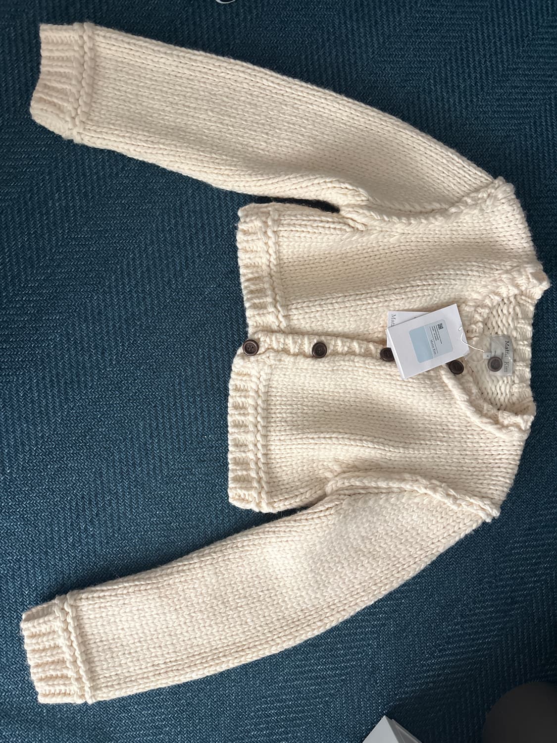 HANDMADE BUTTON CROP CARDIGAN 상품이미지1