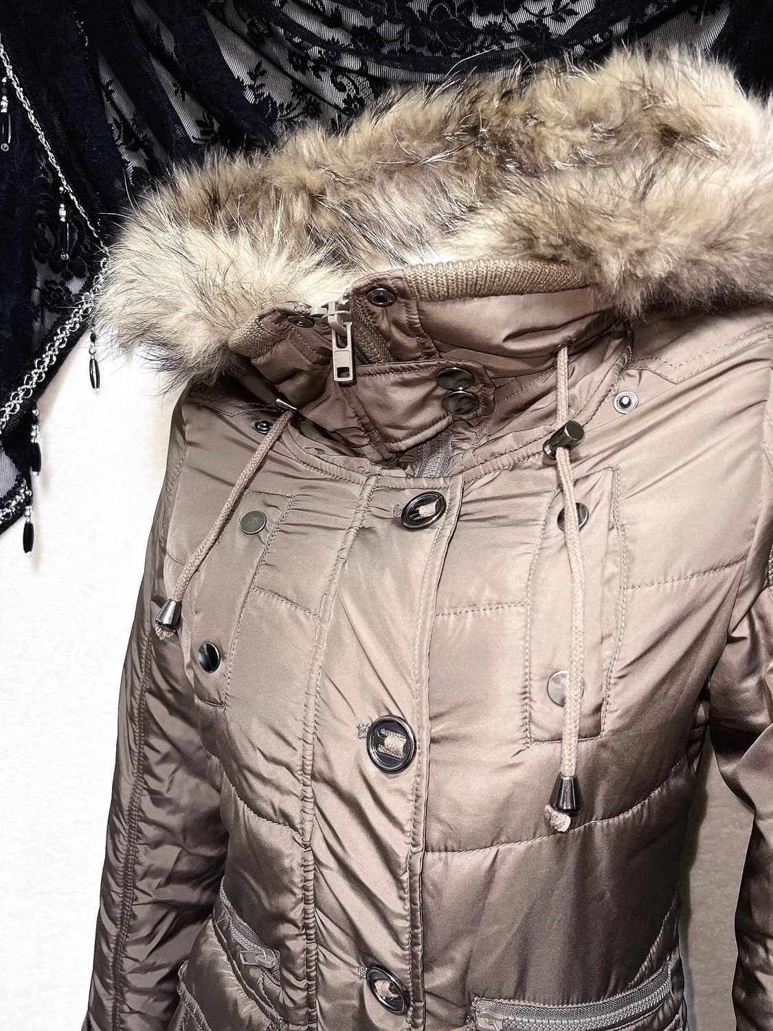 라쿤퍼후드 하이넥 패딩점퍼 투웨이 울프죠 y2k 아카이브 펑크 갸루 핀터 상품이미지4