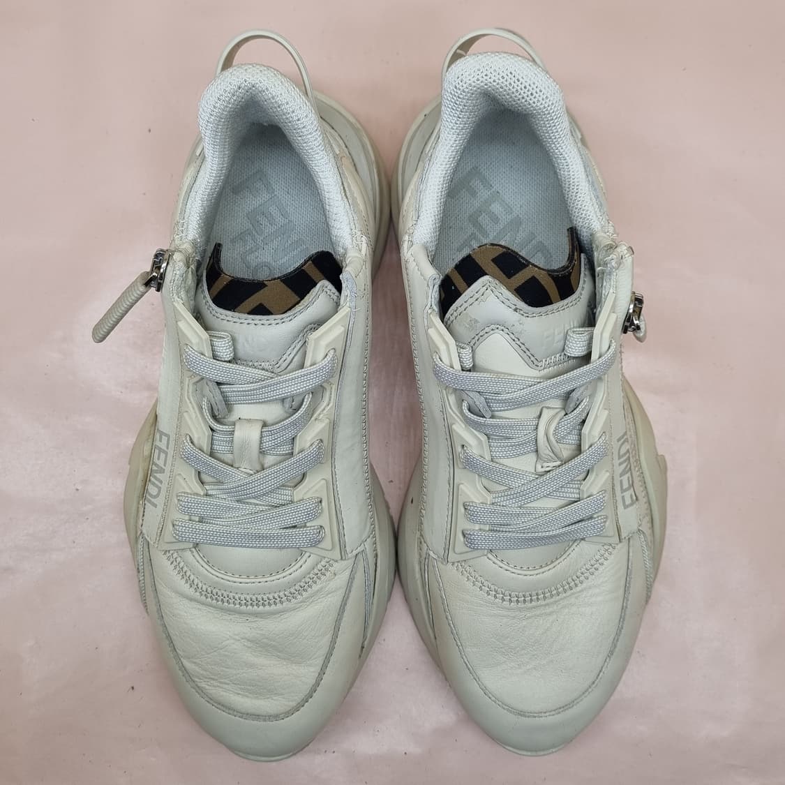 펜디 플로우 여성 스니커즈 37 240 상품이미지2