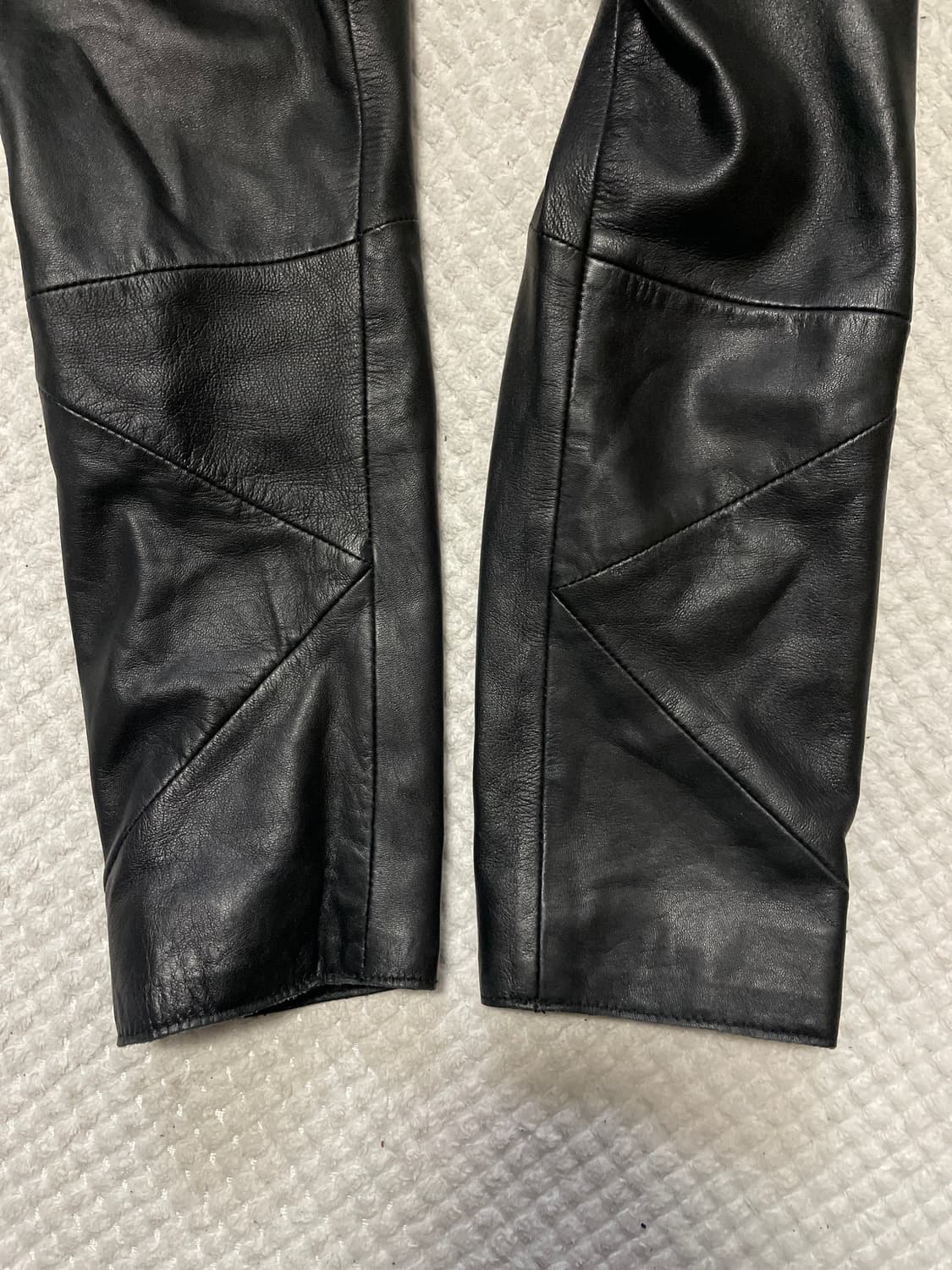 ZARA 자라 아티잔 무드 램스킨 양가죽 사선지퍼 하이넥 절개 레더 자켓 상품이미지6