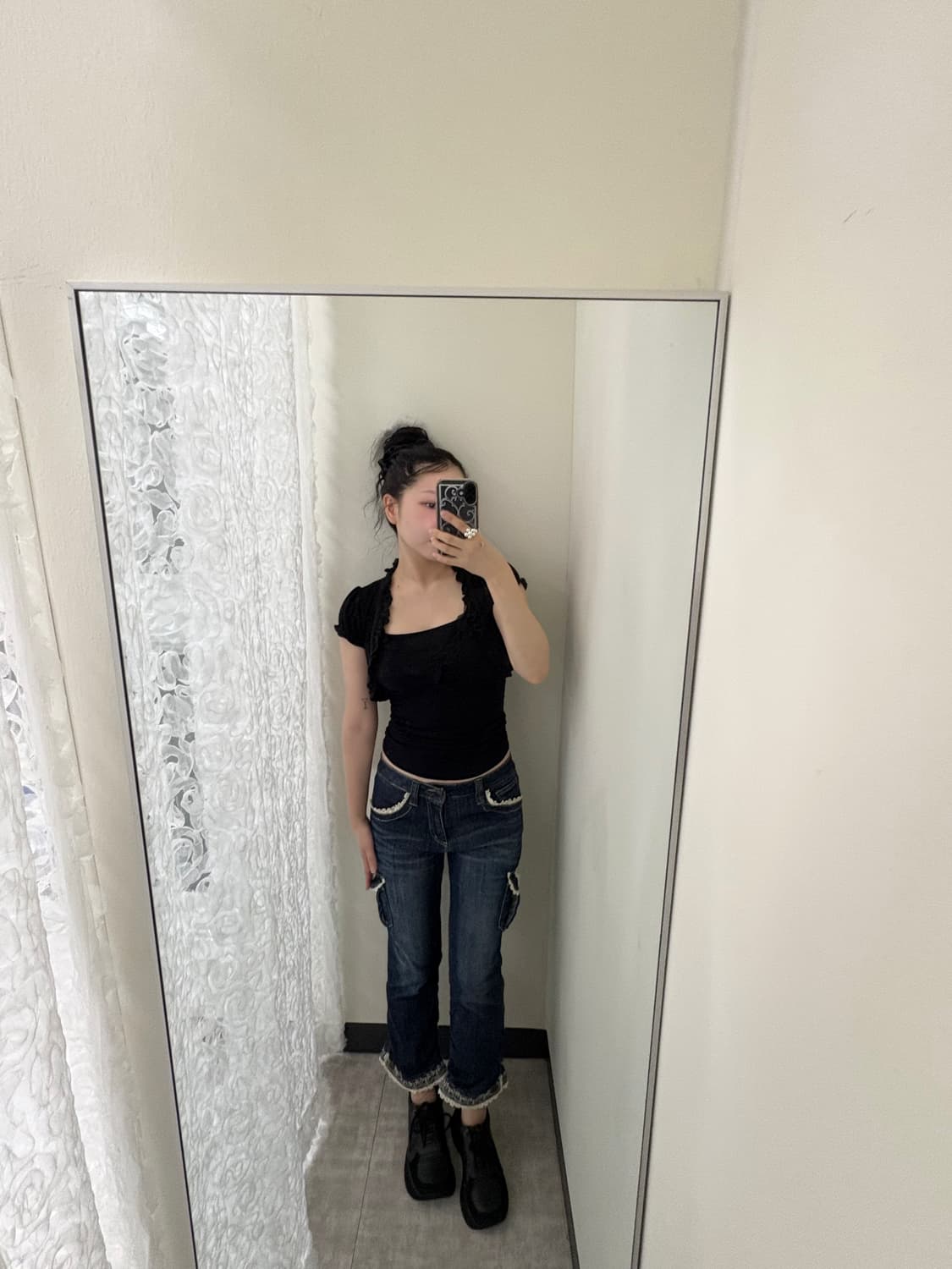 axes femme) lace trim denim cargo pants 상품이미지2