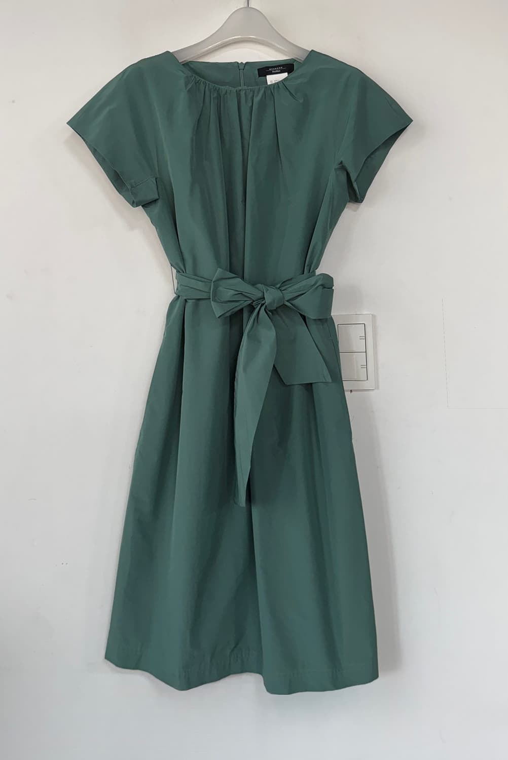 막스마라 22 벨티드 셔링 코튼 원피스 상품이미지2