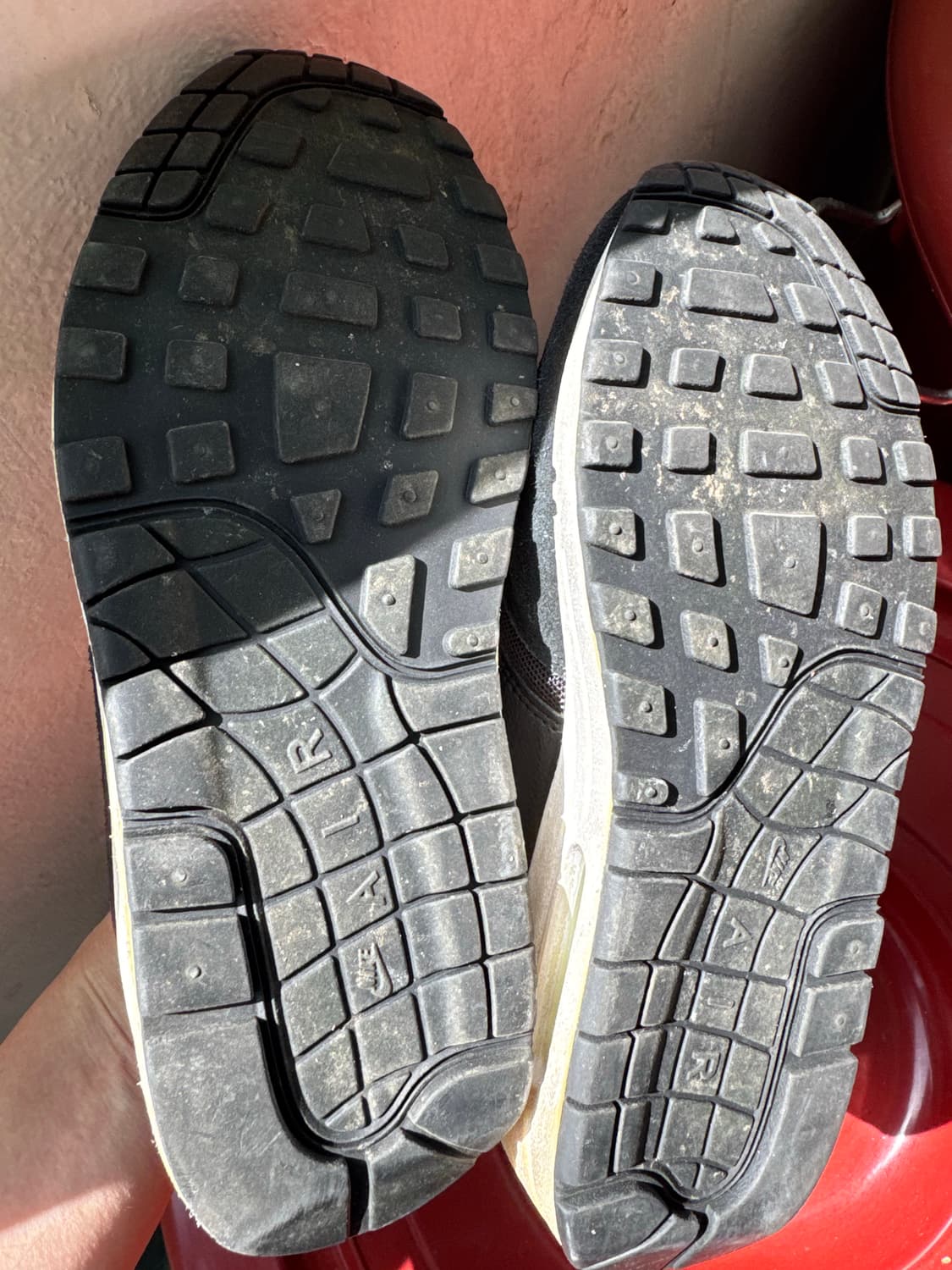 [235] 나이키 에어맥스1에센셜 검흰 상품이미지4