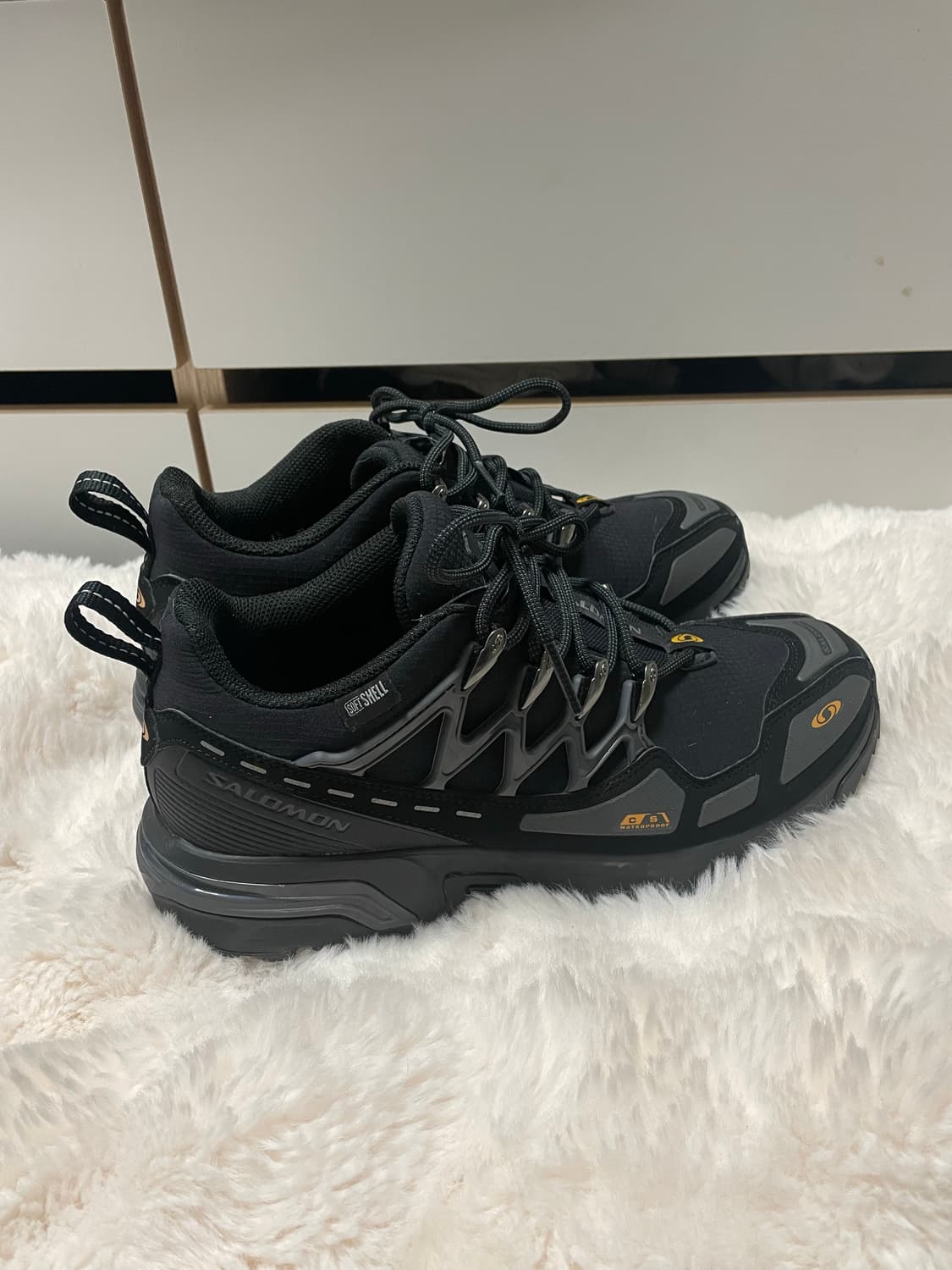 살로몬 ACS CSWP 블랙 마그넷 골든 (260) 상품이미지2