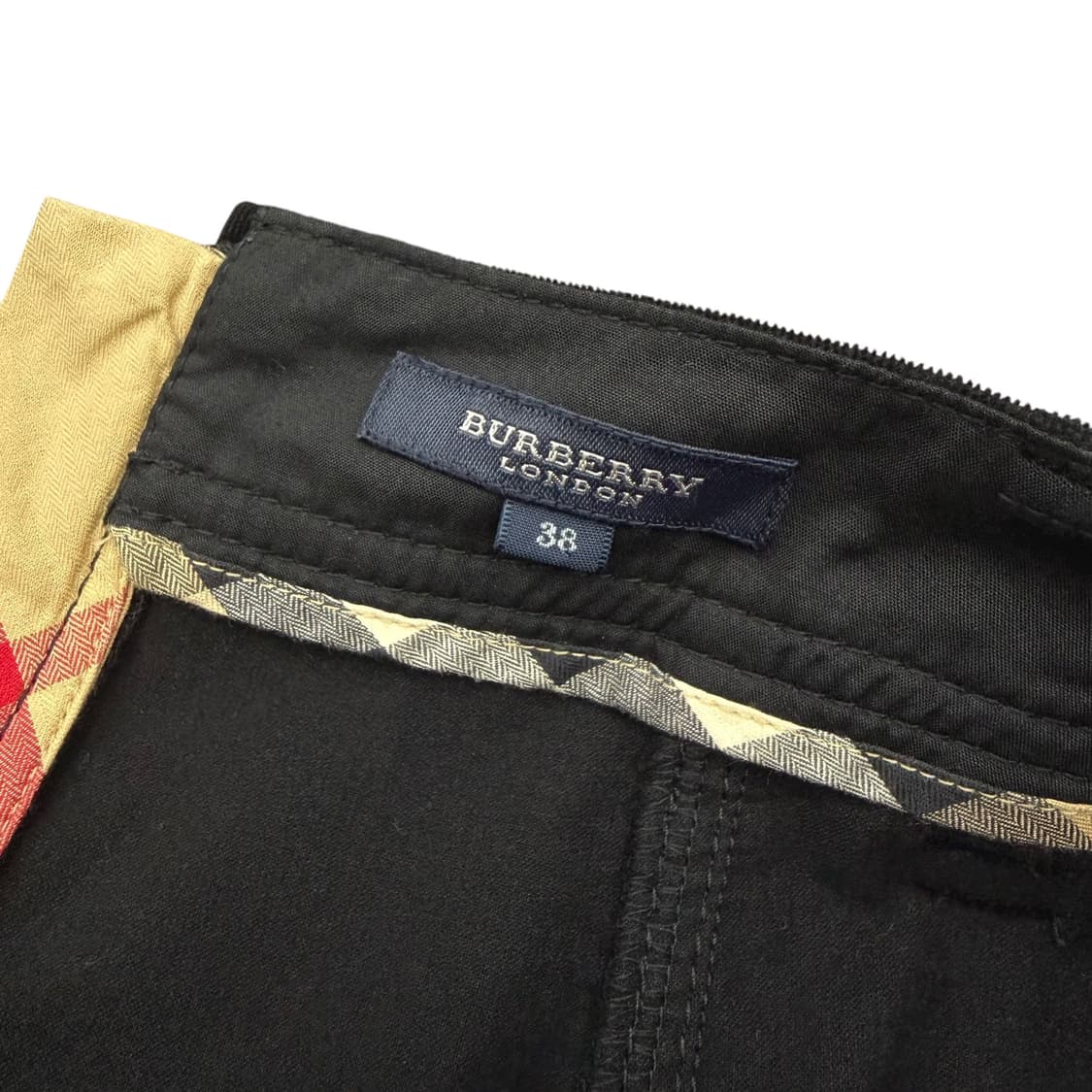 버버리 블랙 코듀로이 포켓 미디스커트 상품이미지6