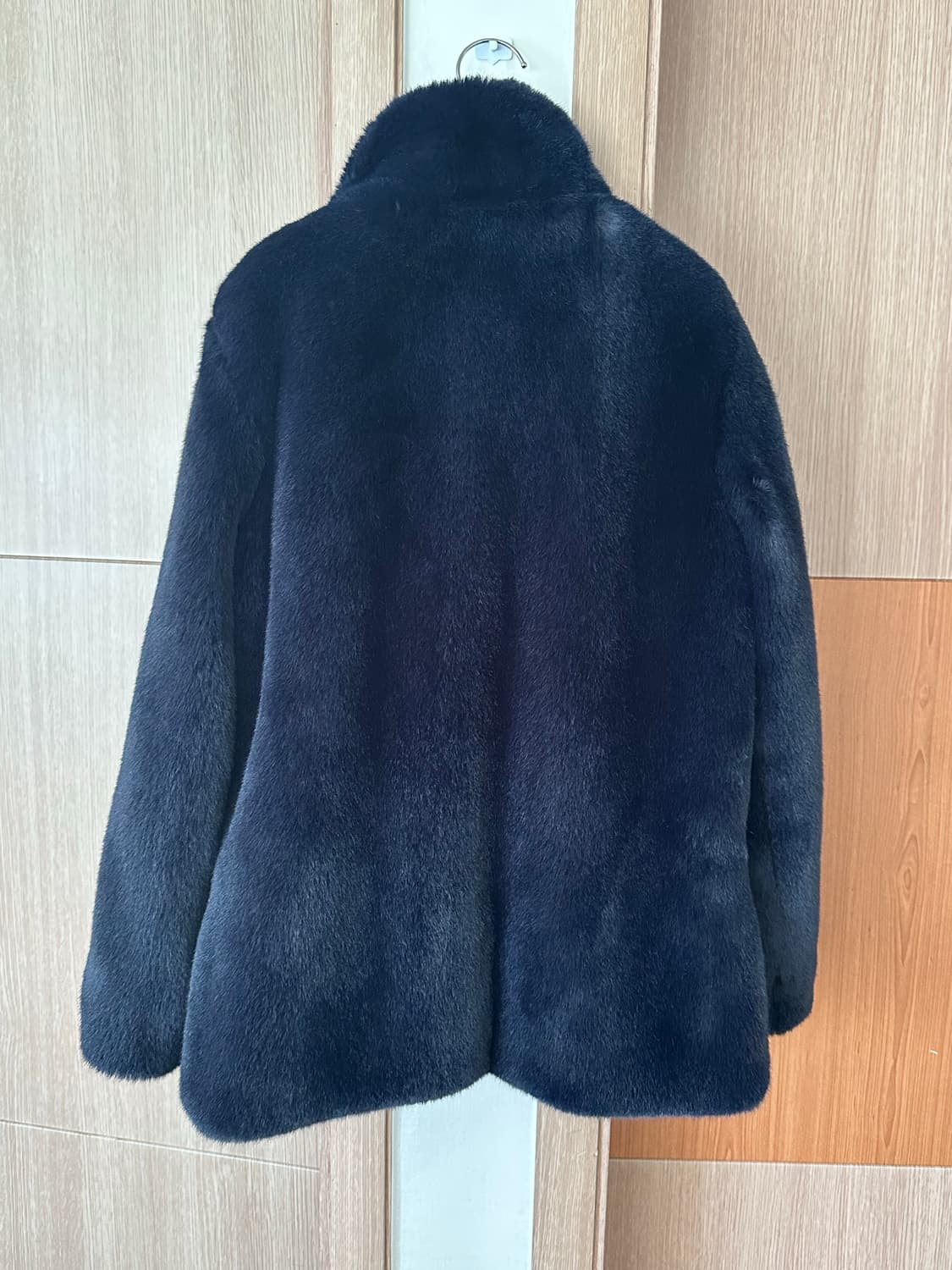 망고매니플리즈 mink fur half jacket navy 퍼자켓 상품이미지10