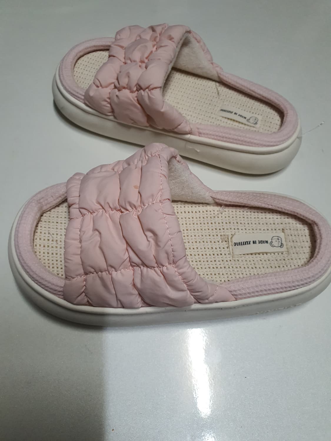 여성 패딩 슬리퍼 250 상품이미지4