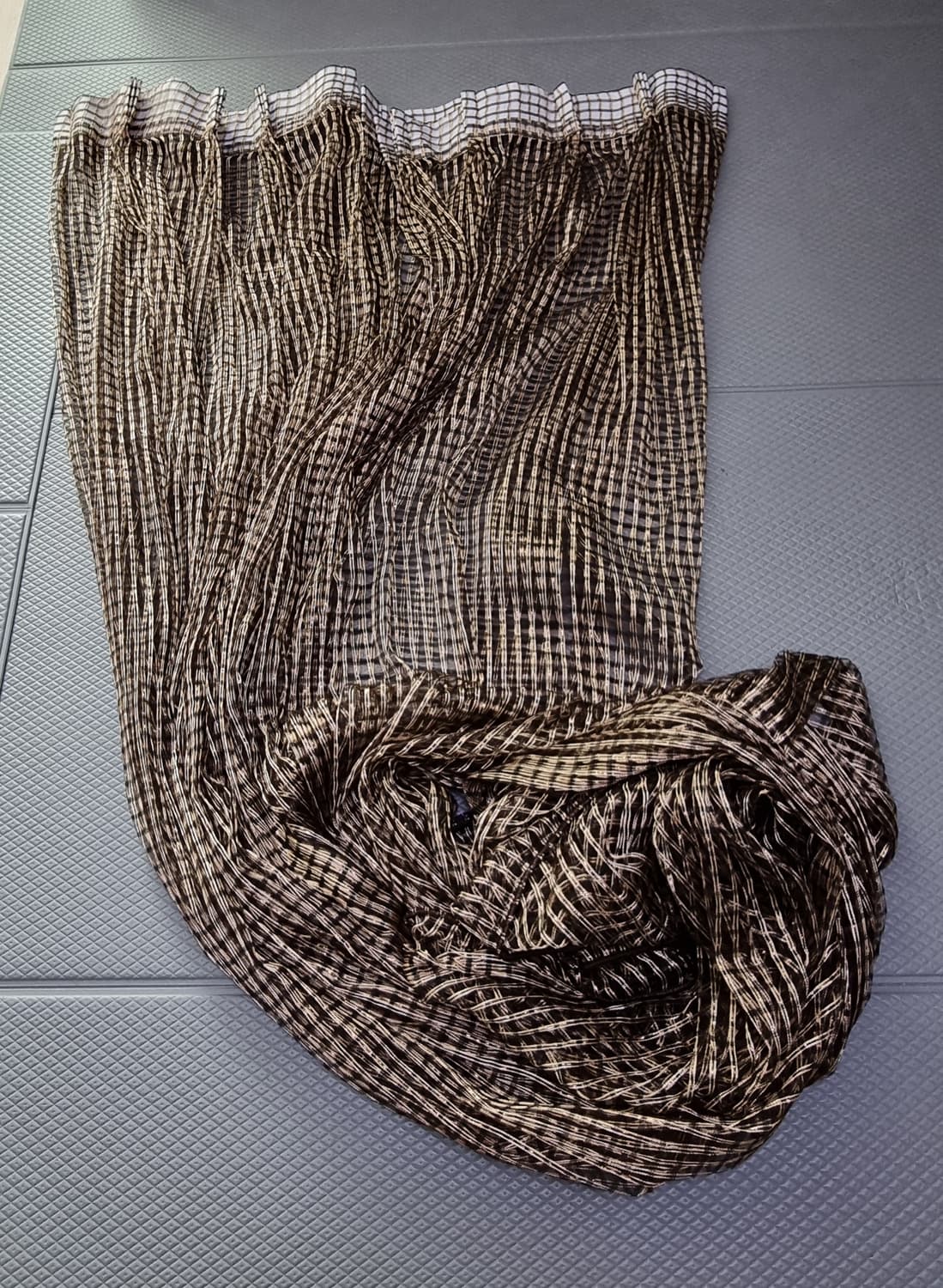 블랙골드펄 메쉬태슬 커튼(핀형) 상품이미지2