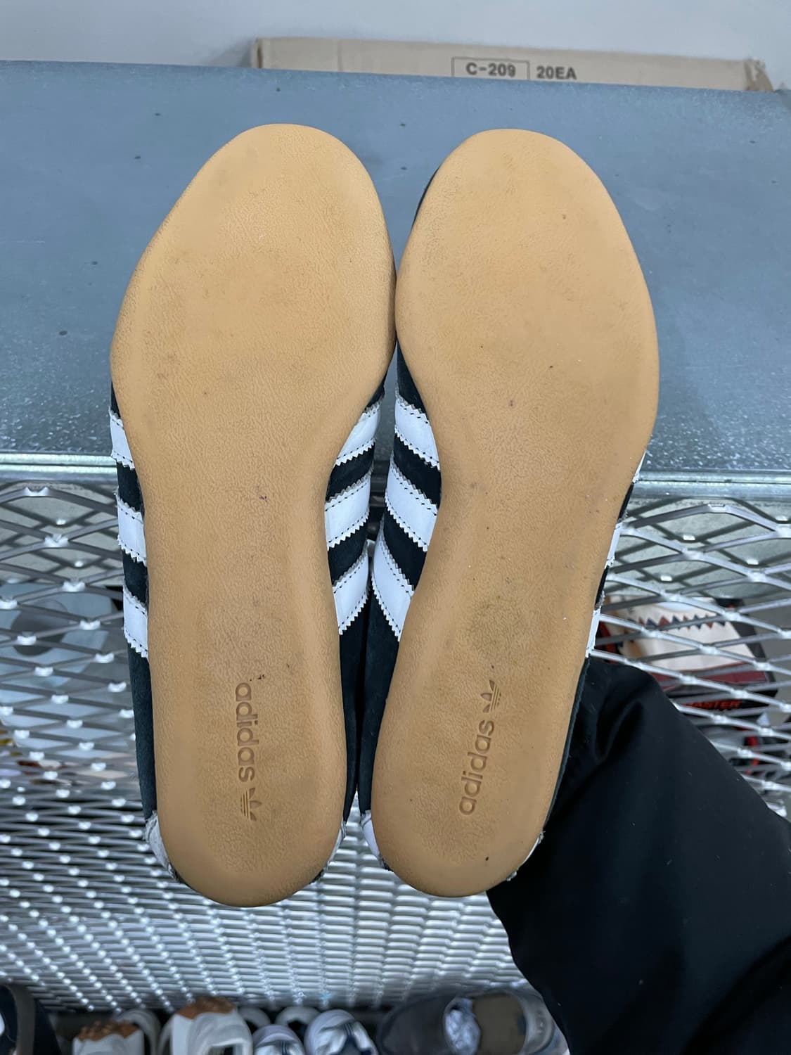 아디다스 도쿄 코어 블랙 260 상품이미지6