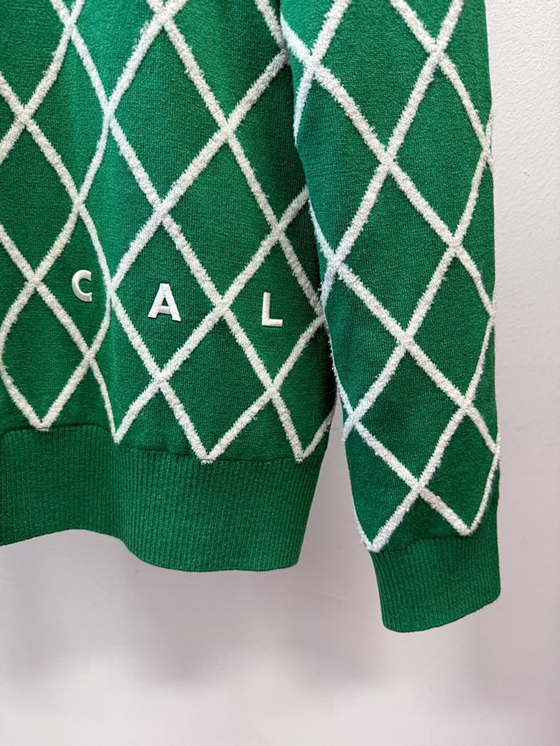 105) 캘러웨이 로고자수 방풍니트 상품이미지7