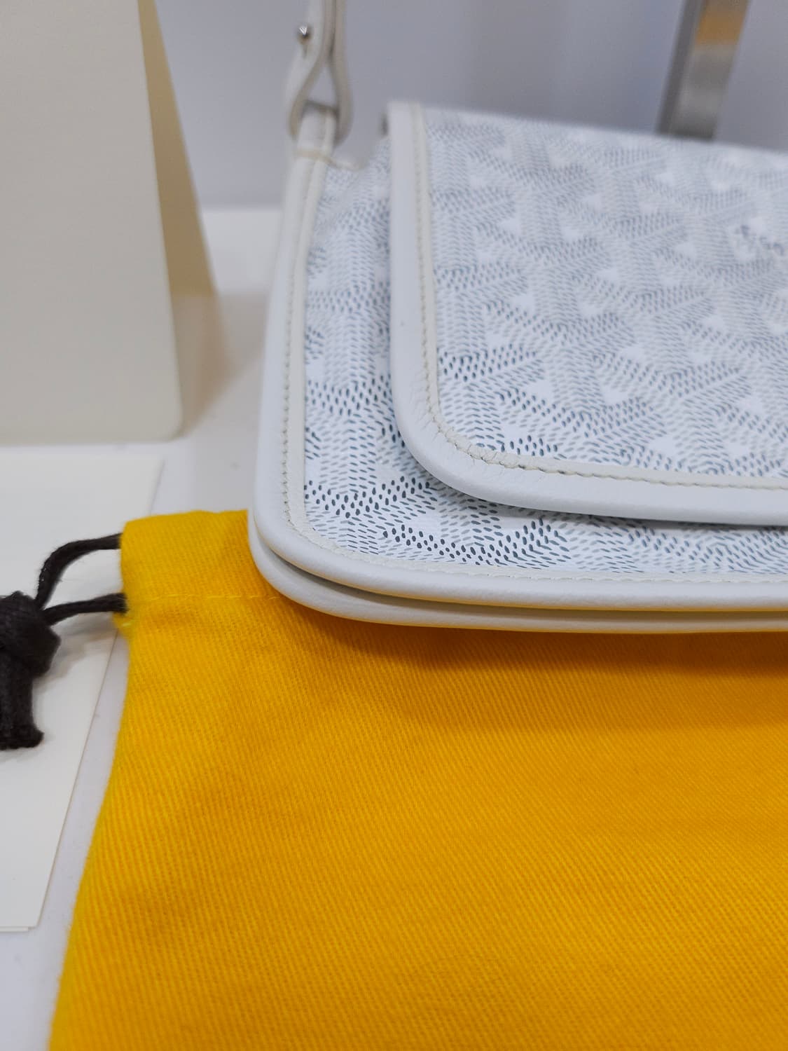 [정품] 고야드 플뤼메 클러치 지갑 크로스백 상품이미지3