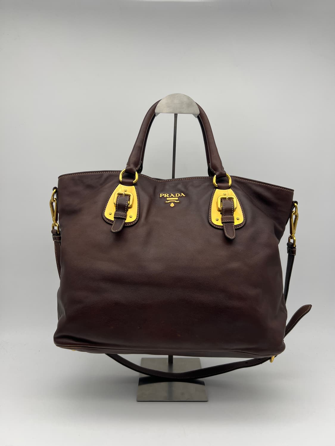 프라다 브라운 투웨이 레더백 상품이미지1