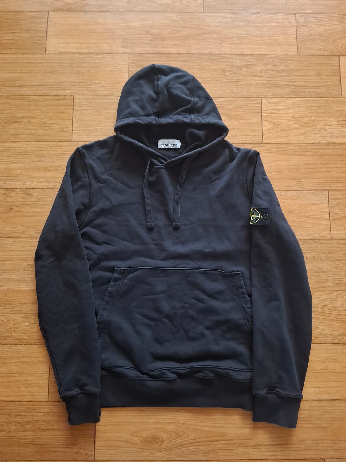 22ss 스톤아일랜드 블랙 후드티 L 상품이미지1