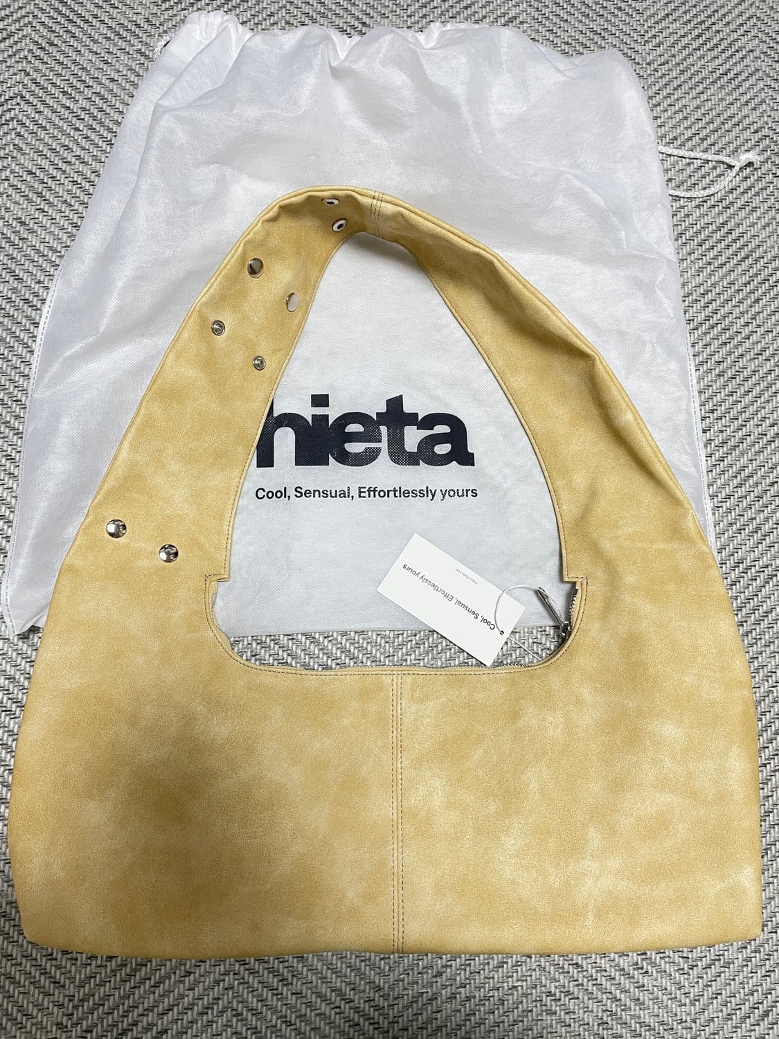 [새제품]히에타 티나백 버터색상 상품이미지7