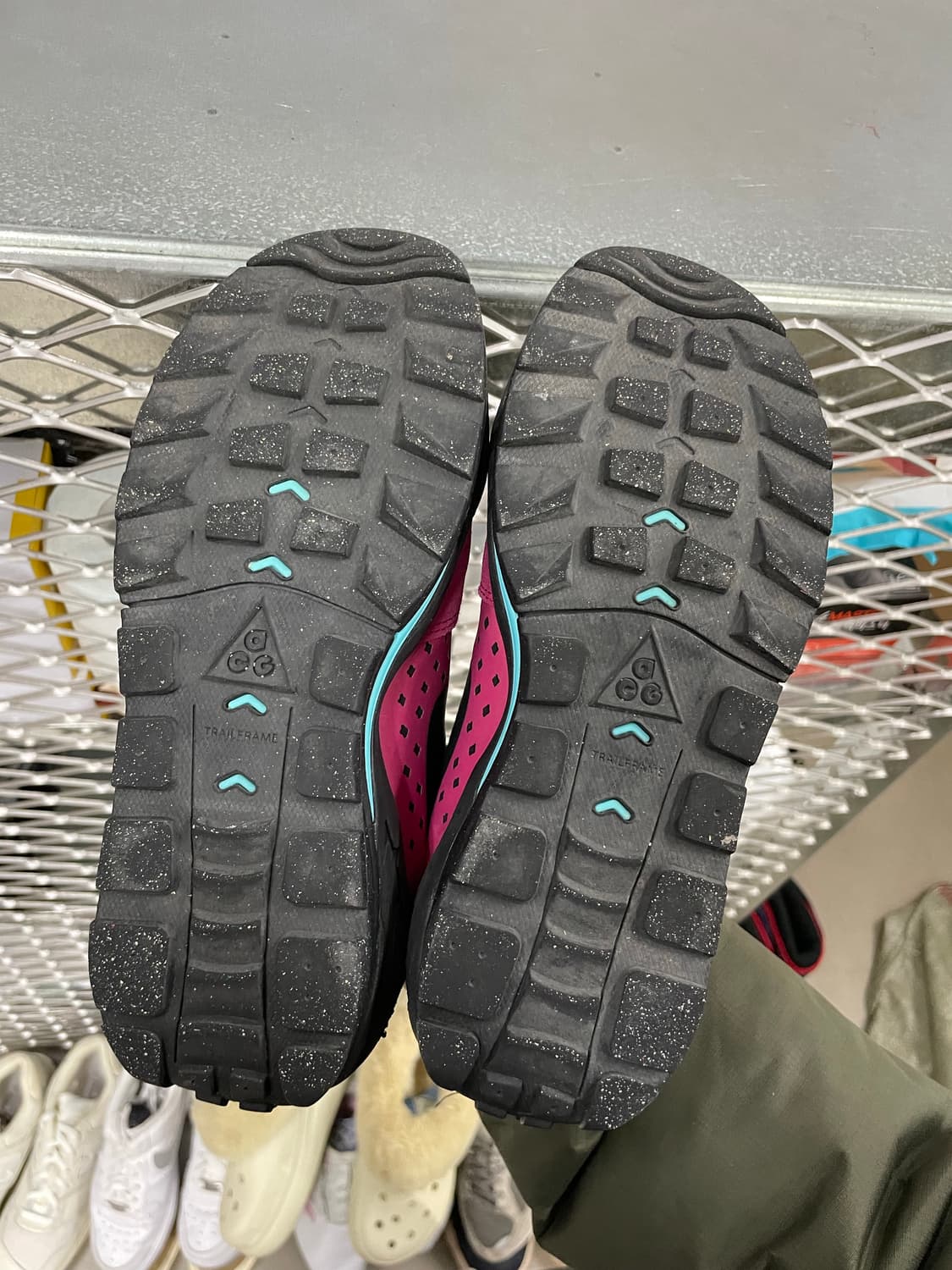 나이키 acg 우먼스 에어 알더 로우 240 상품이미지6