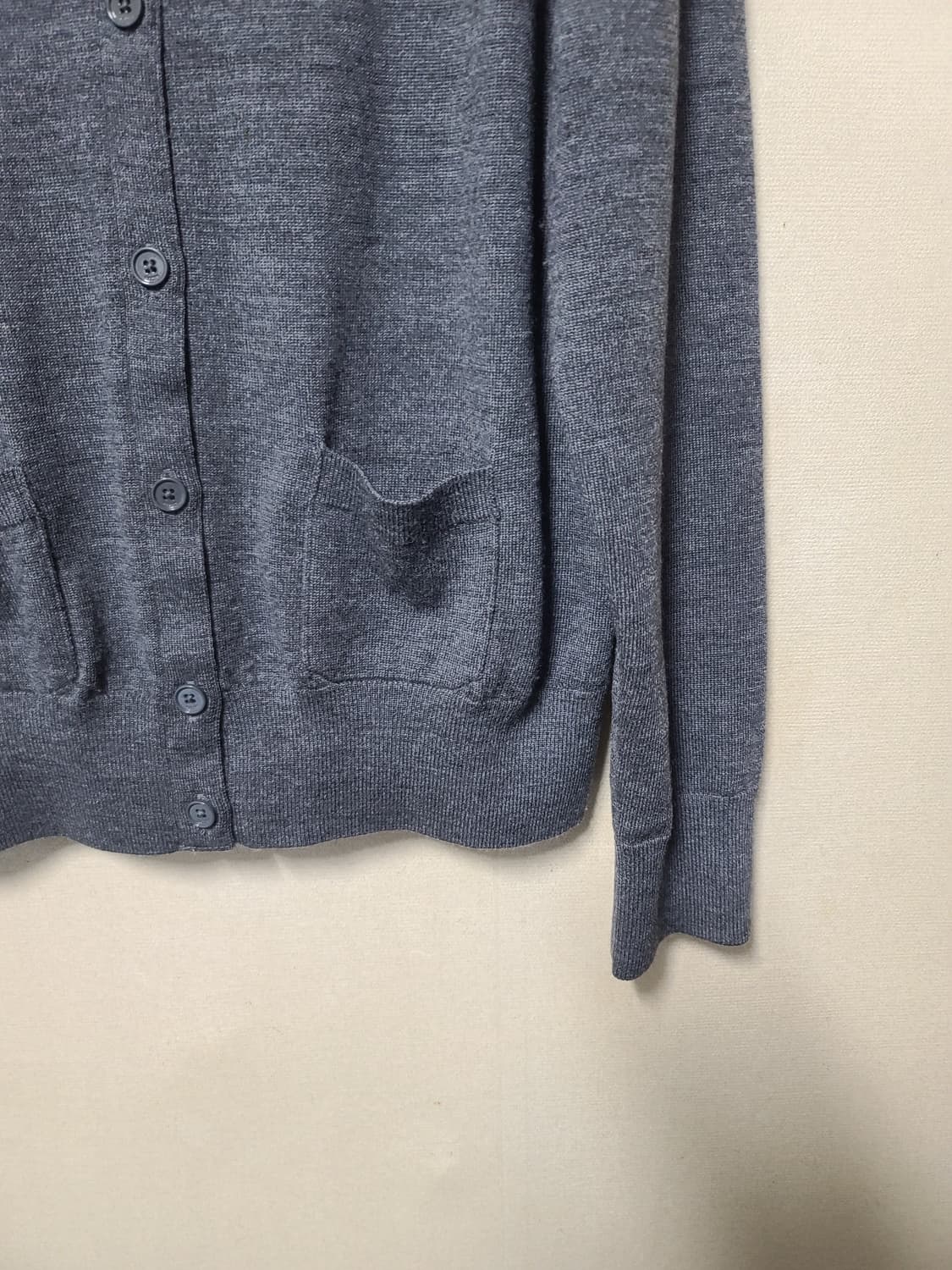 헤지스 울 솔리드 가디건 상품이미지3