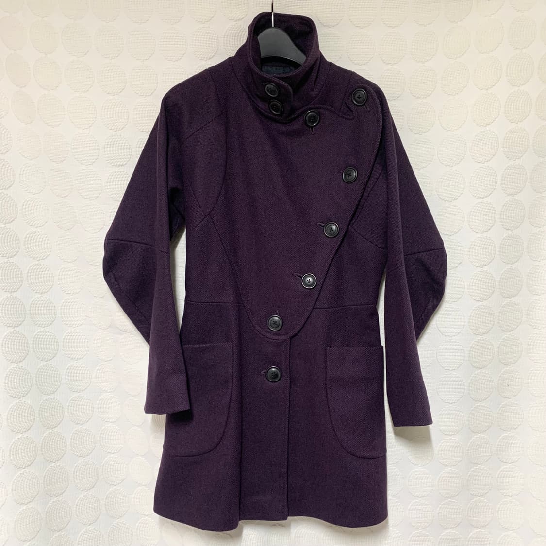 비비안웨스트우드 기사풍 울 코트 상품이미지3