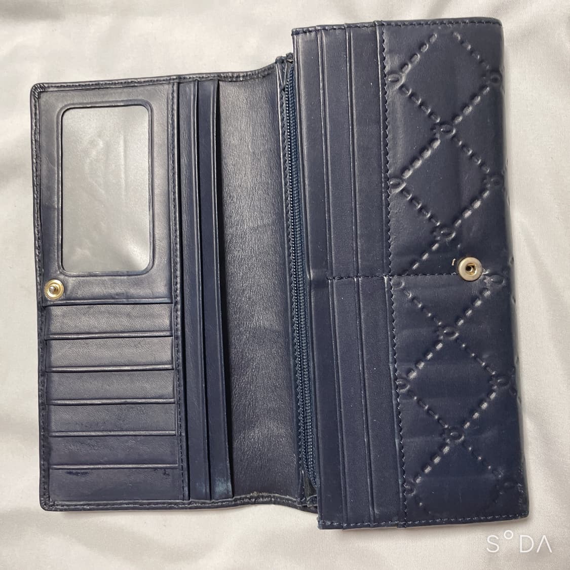 비비안웨스트우드 장지갑 상품이미지7