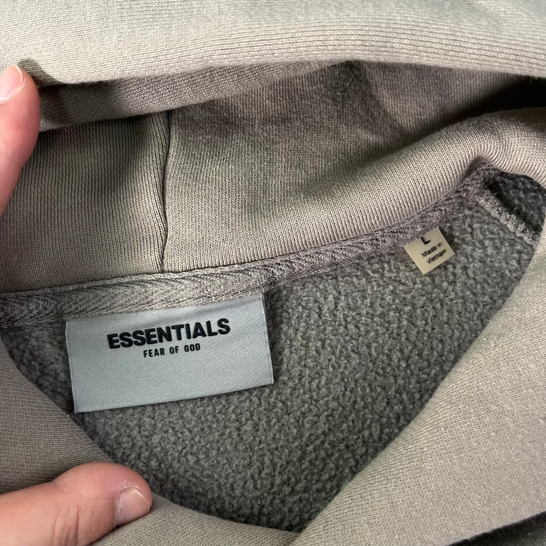 105 피오갓 에센셜 피그먼트 후드티 상품이미지3