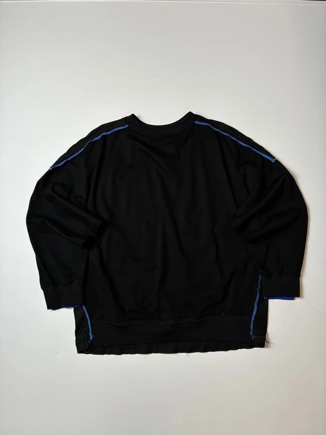 시스템 옴므 블루 배색 맨투맨 PN8314 상품이미지5