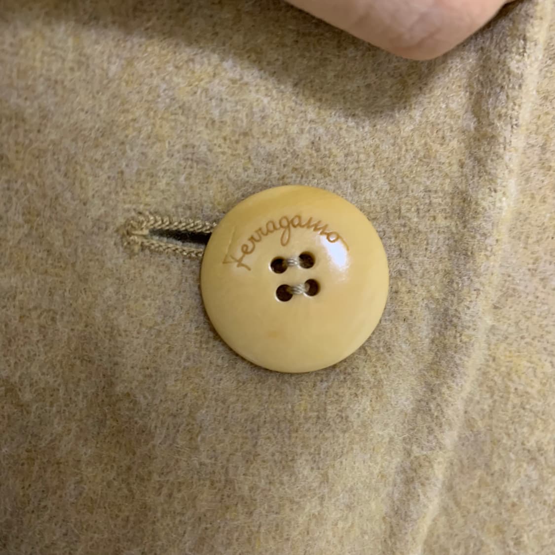 살바토레 페라가모 빈티지 카멜 베이지 울 모직 여성 코트 상품이미지3