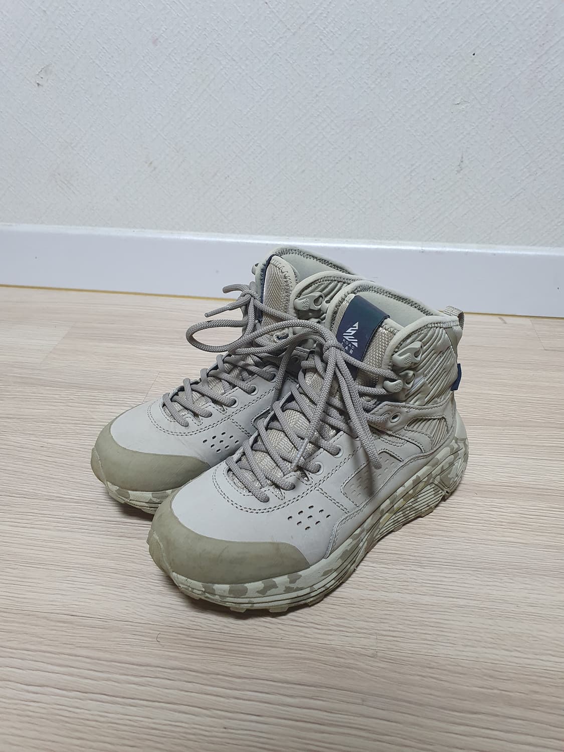 코오롱스포츠 트라이포드 미드 하이킹슈즈 230 상품이미지4