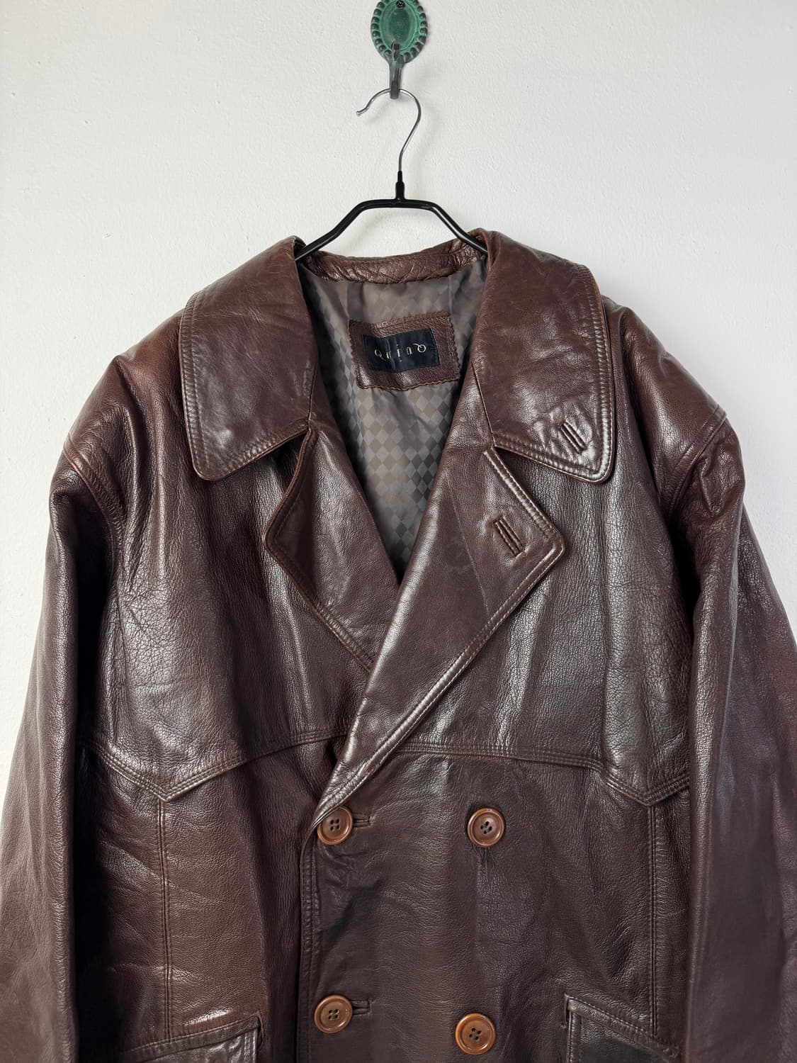 QUINO 고트 스킨 더블 브레스티드 레더 코트 상품이미지2