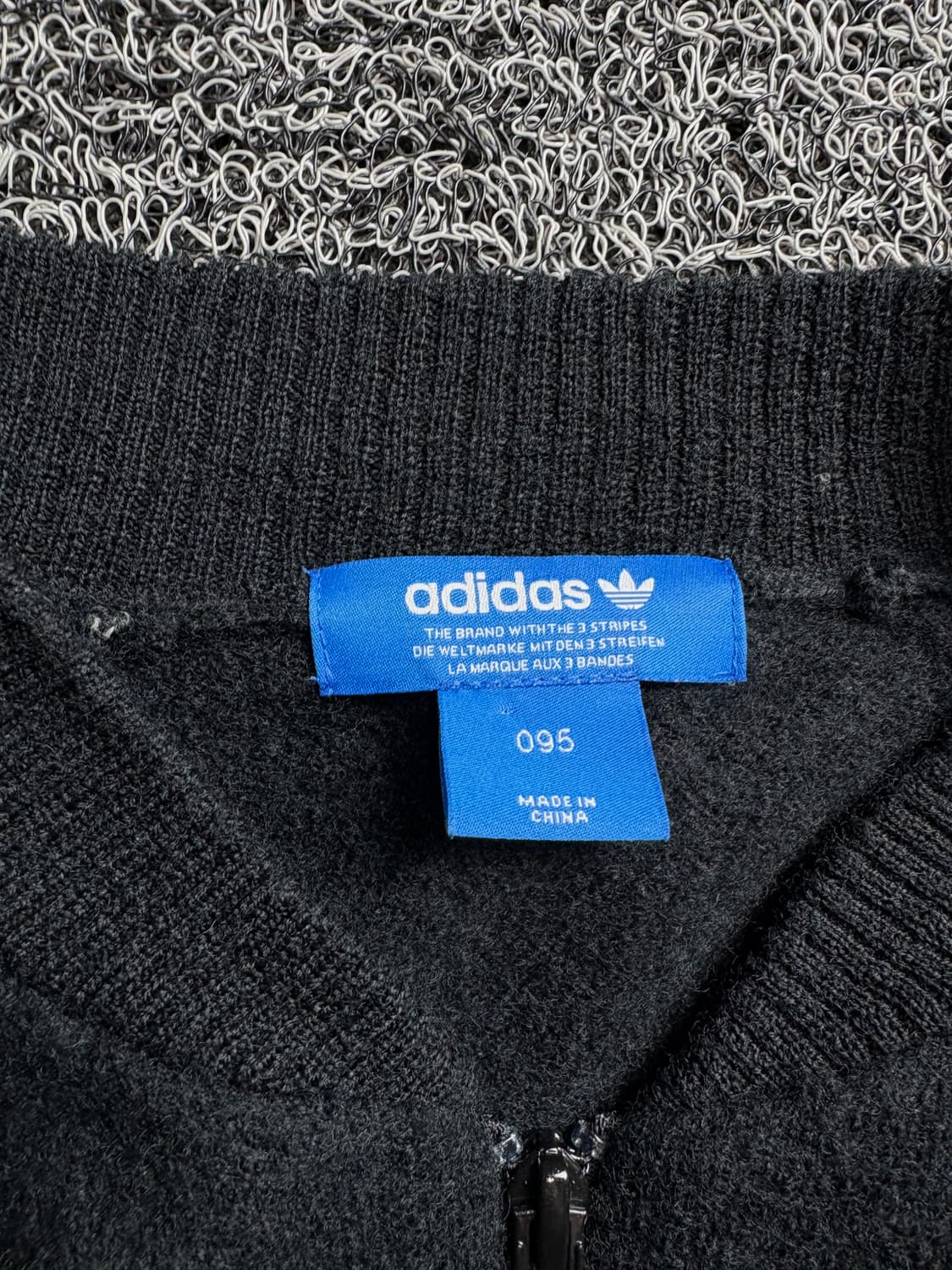 아디다스 울니트 슈퍼스타 트랙 탑 블랙 2899 상품이미지3