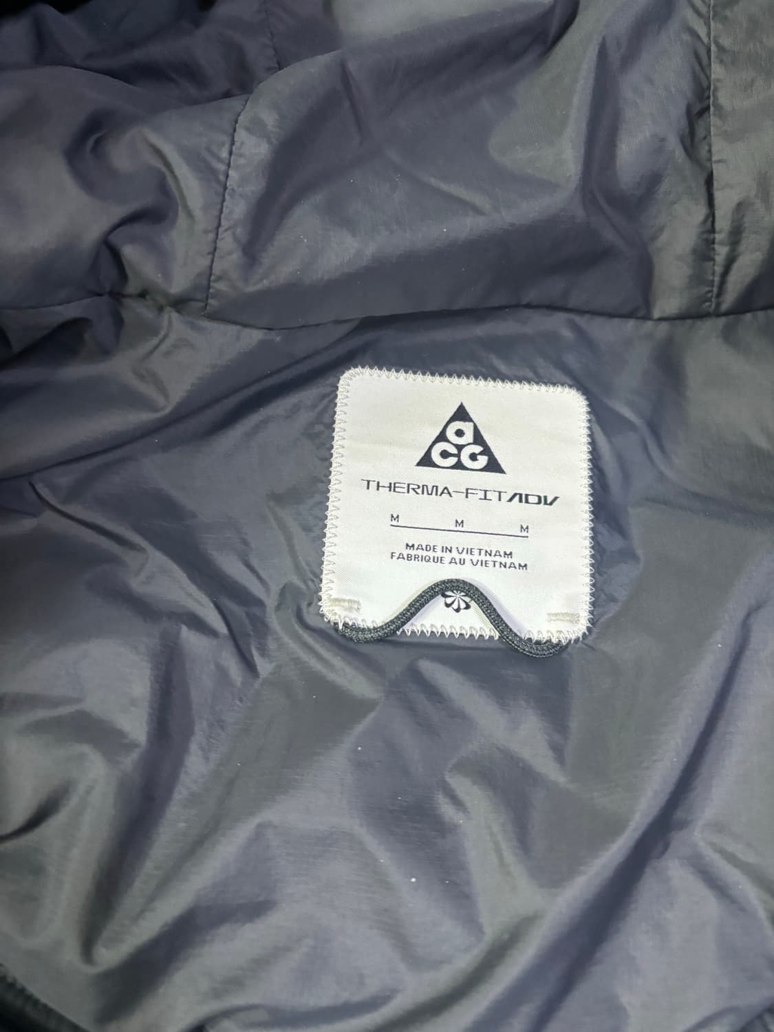 나이키ACG 써마핏 루나 레이크 패딩 M 상품이미지3