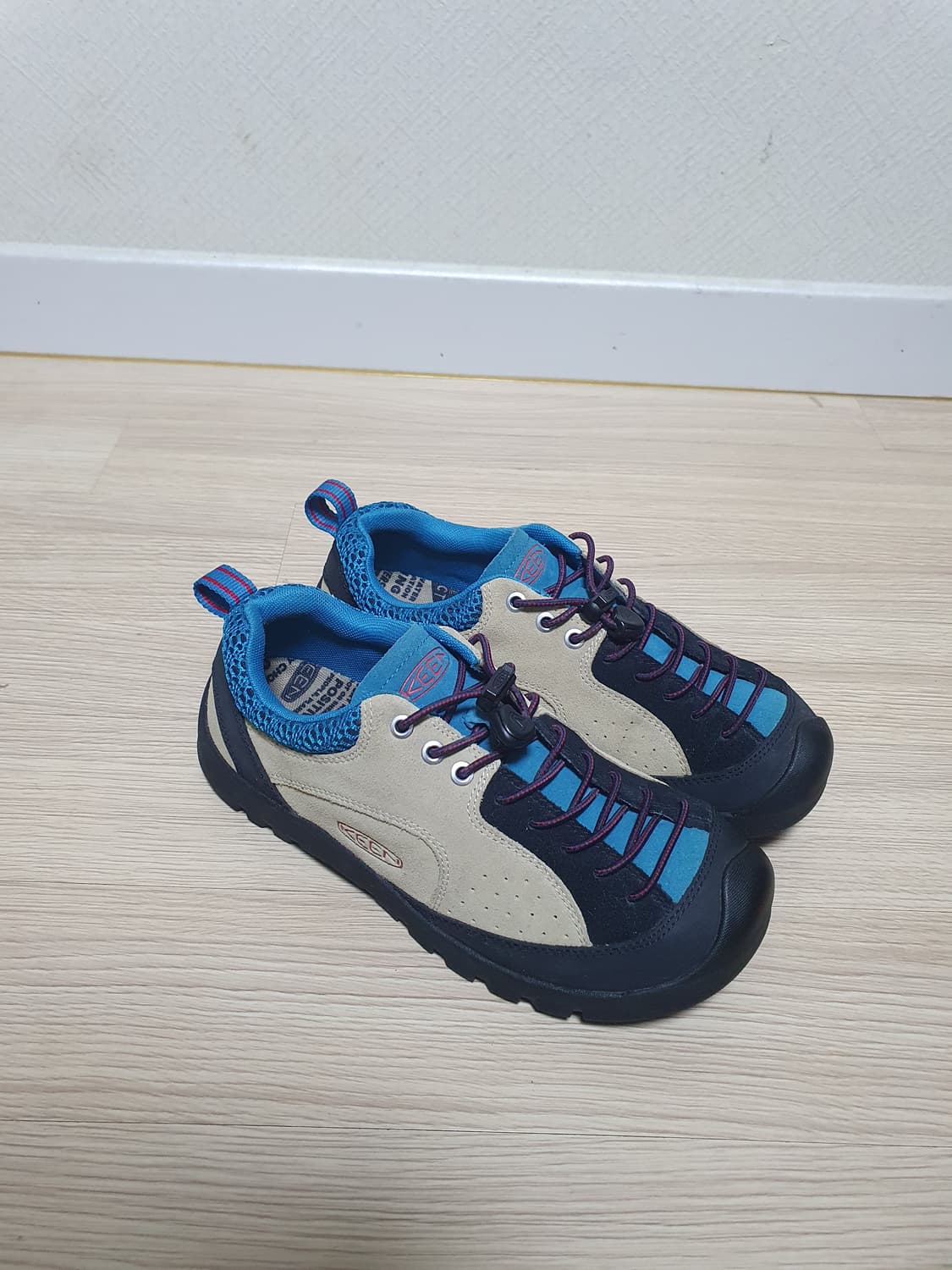 킨 재스퍼 락 스니커즈 250 상품이미지2