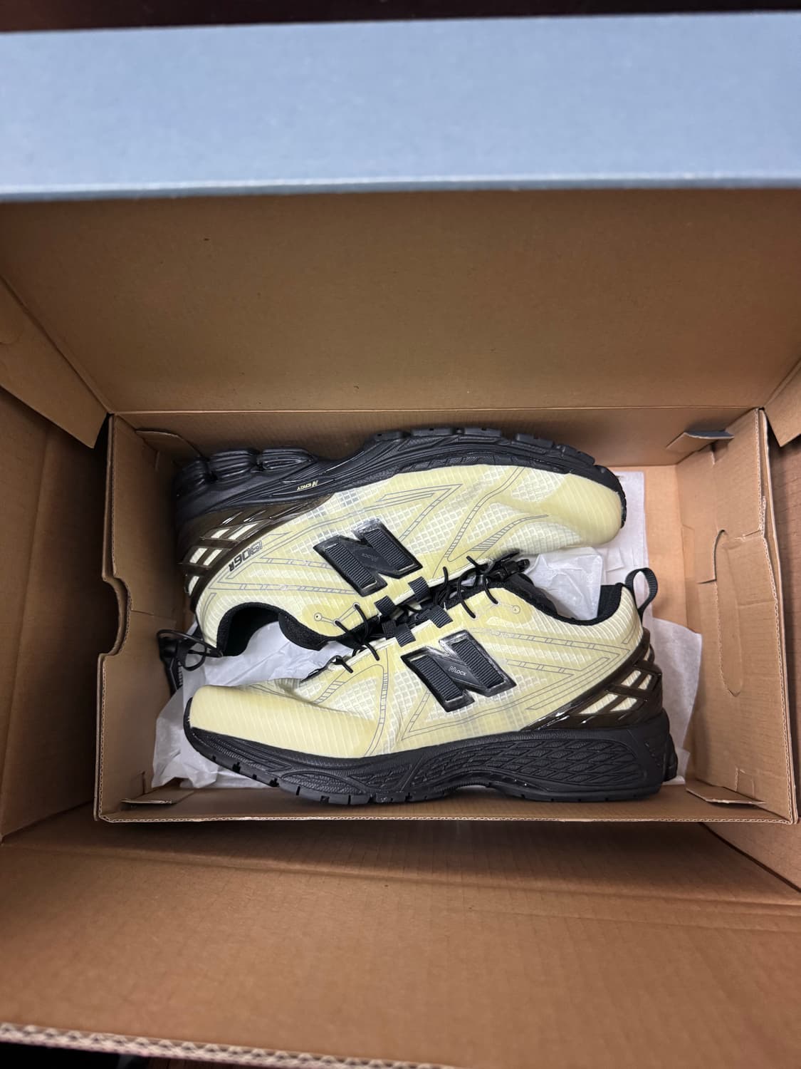 뉴발란스 1906r 피스타치오 판매 상품이미지2