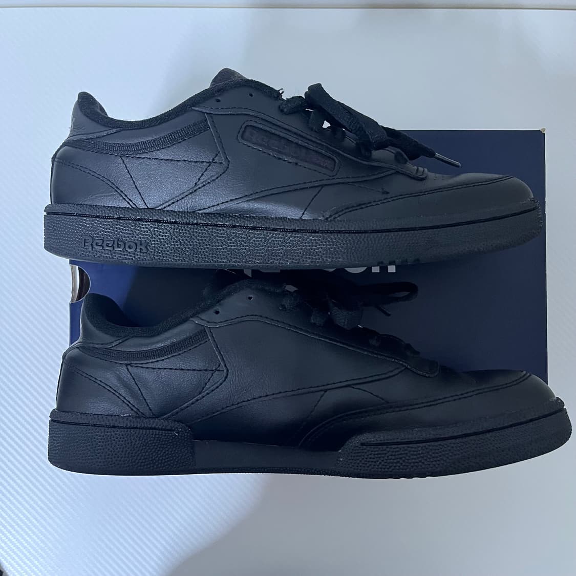 [정품, 상태 우수 275] 리복 클럽C 85 트리플 블랙 트블 상품이미지4