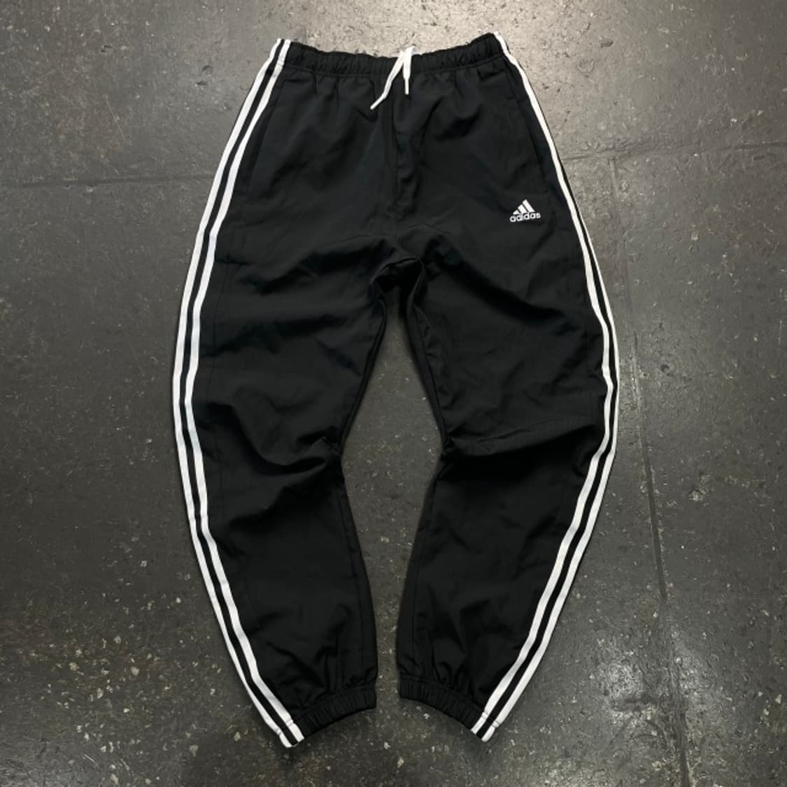 95-100 아디다스 사이드버튼 트레이닝 나일론 팬츠 상품이미지1