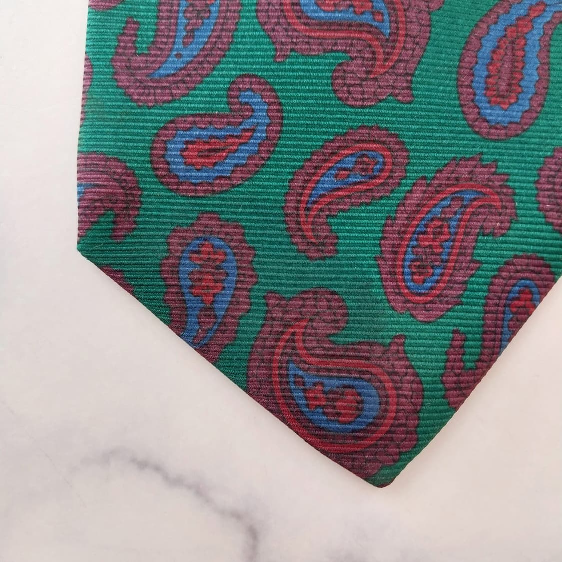 버버리 실크 그린 페이즐리 패턴 넥타이 9cm A~B등급 K2471
 상품이미지10