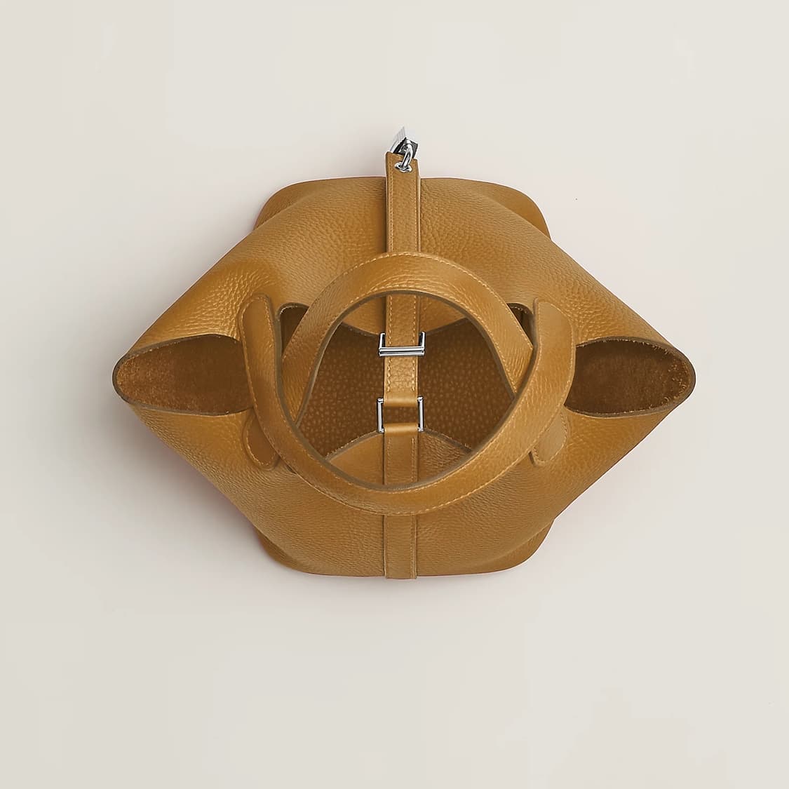 에르메스 피코틴18 트렌치 골드 상품이미지3